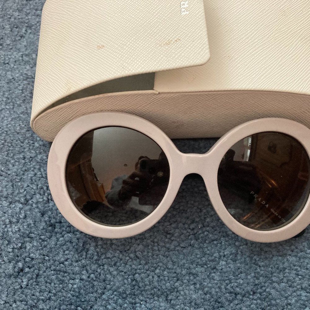 PRADA  Catwalk Grey Gradient Women's Sunglasses